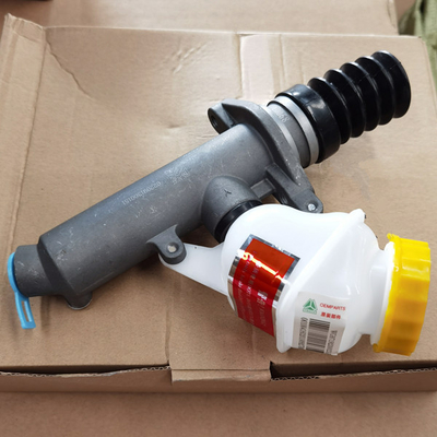 Sinotruk Howo Truck Spare Parts Clutch Master Cylinder WG9719230023