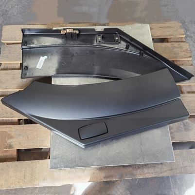 Phụ tùng xe tải Sinotruk Howo Chắn bùn bánh sau bên trái WG1641230051